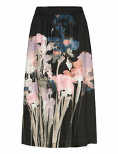 Aruma Munthe Black