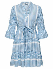 Onlathena Life 3/4 Short Dress Wvn Noos Only Blue