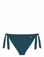 Summer Twist Tai Triumph Blue