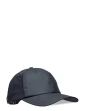 Cap W1 Rains Black