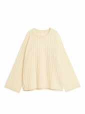 Relaxed Cable-knit Jumper - Beige