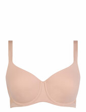 Easy Bliss Very Covering Molded Bra Chantelle Beige