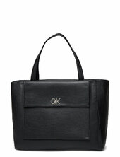 Ck Medium Shopper W/pocket Calvin Klein Black
