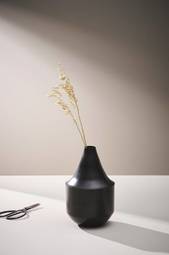 Ammi Vase - Højde 24 Cm Mat Sort