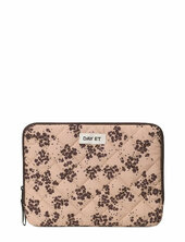 Day Gweneth Re-q Buca Folder13 Day Et Pink