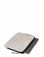 Day Gweneth Re-q Dash Folder13 Day Et Grey