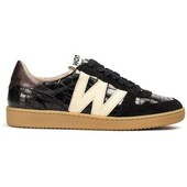 Sneakers Wonders  Ap2002