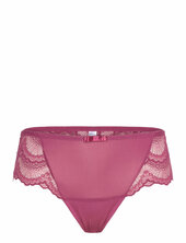 Tanya String Missya Pink