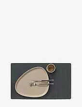 4-set Table Mat Square L Hippo Lind Dna Black