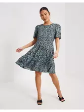 Pieces Pcnya Ss Dress Korte Kjoler Black Leopard