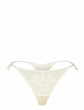 Posie Hl String T Hunkemöller Cream