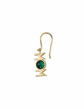Great Mom Ear Hanger Design Letters Green