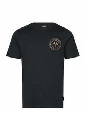 Game Of Two Halves Graphic T-shirt Lyle & Scott Black