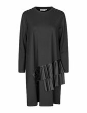 Manovalene Masai Black