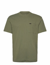 Relaxed Pocket Tee Lee Jeans Khaki