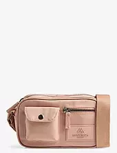 Darlambg S Cross., Monochrome Markberg Pink