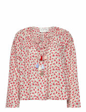 Uzza Munthe Red