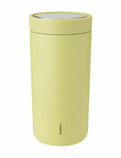 Stelton To Go Click Vacuum Insulated Cup 0.4 L. Laevis Stelton Yellow
