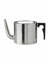 Arne Jacobsen Tekande 1.25 L. Steel Stelton Silver