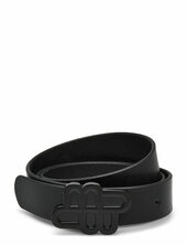 Solina Munthe Black