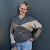 Striktrøje "maisasz" Grå M/ V-hals Og Sandfarvet Mønster - Saint Tropez