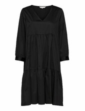 Viktorinepw Dr Part Two Black