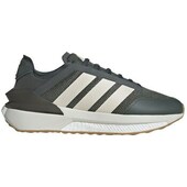 Sneakers Adidas  Avryn