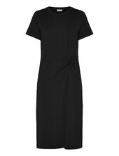 Manusanne Masai Black