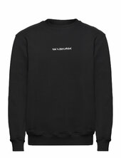 Graphic Font Regular Crewneck Han Kjøbenhavn Black