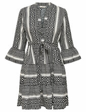 Onlathena Life 3/4 Short Dress Wvn Noos Only Black