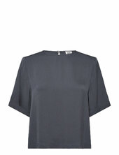 Leonie Satin Tee Twist & Tango Grey