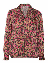 Victory Shirt Second Female Patterned