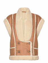 Fikaly Munthe Brown