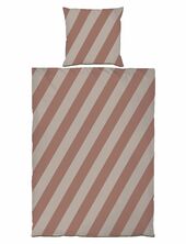Diagonal Bed Set Mette Ditmer Red